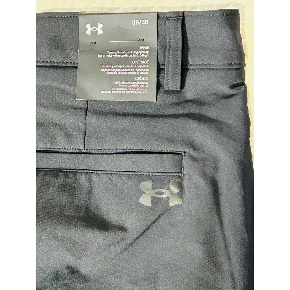 MEN’S UNDER ARMOUR GOLF 38 X 30 BLACK PANTS / Tapered/ New with Tags